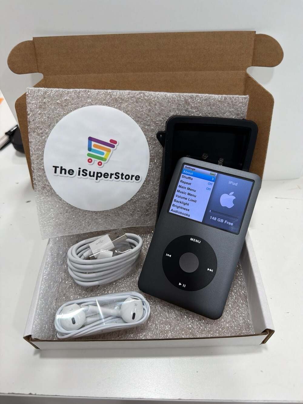 Refurbished  Apple iPod Classic 160GB 7th Generation Space Gray A1238 Bundle